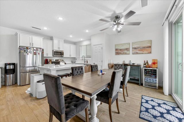 1794 N Carriage Avenue, Fresno, CA 93727