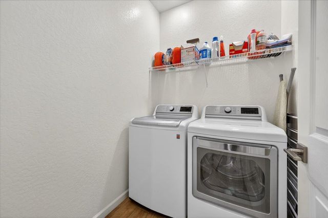 1794 N Carriage Avenue, Fresno, CA 93727