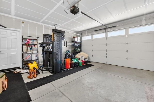 1794 N Carriage Avenue, Fresno, CA 93727