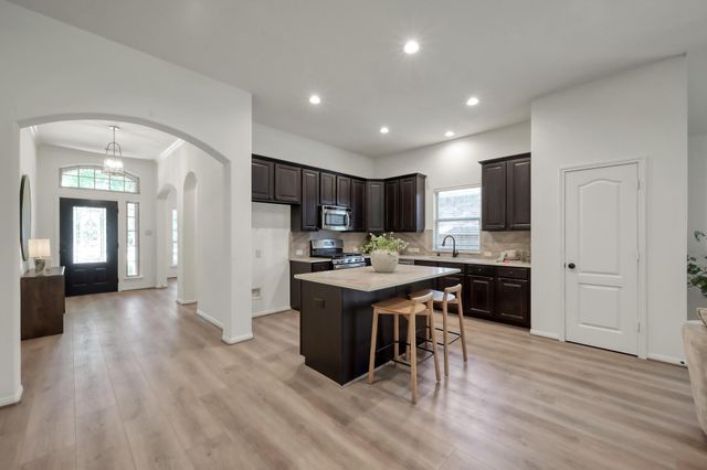 17223 Rookery Court, Conroe, TX 77385