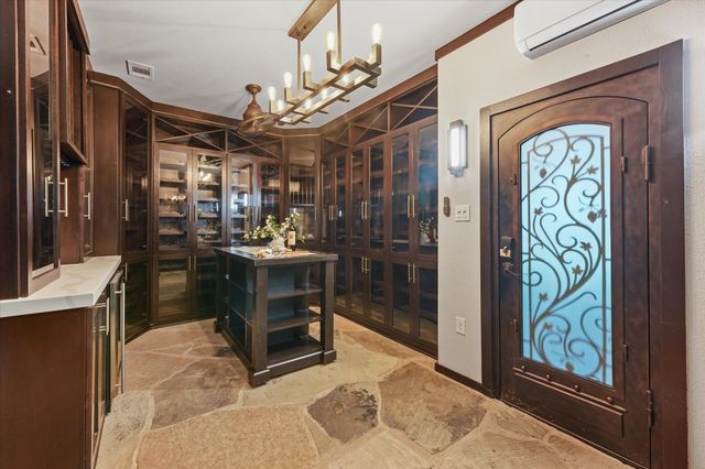 2601 Sir Gawain Lane, Lewisville, TX 75056