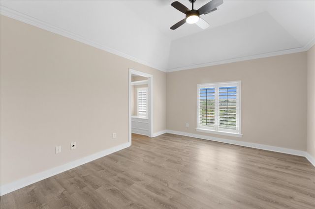 2601 Sir Gawain Lane, Lewisville, TX 75056