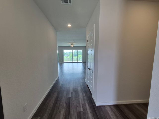 11321 Hollering Pass, Schertz, TX 78154