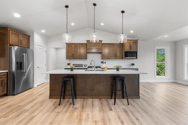 2576 MEYER WAY, De Pere, WI 54115