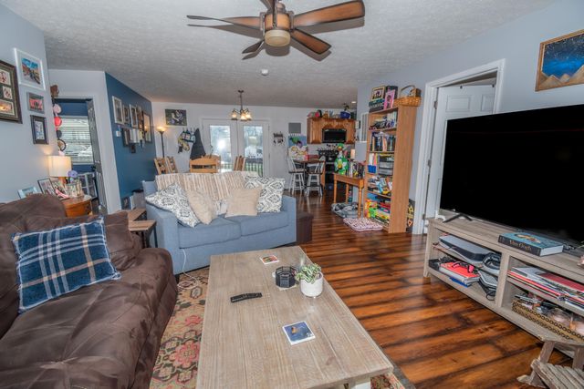 1025 Butler Circle, Olive Hill, KY 41164