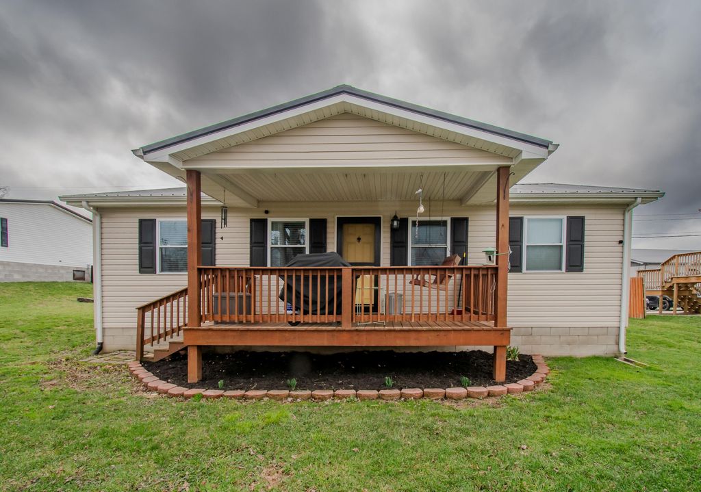 1025 Butler Circle, Olive Hill, KY 41164