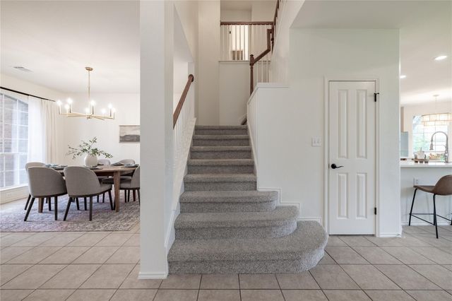 7208 Gentle Oak DR, Austin, TX 78749