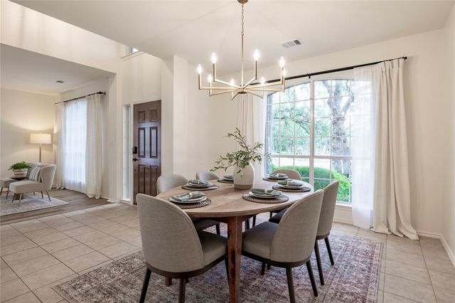 7208 Gentle Oak DR, Austin, TX 78749