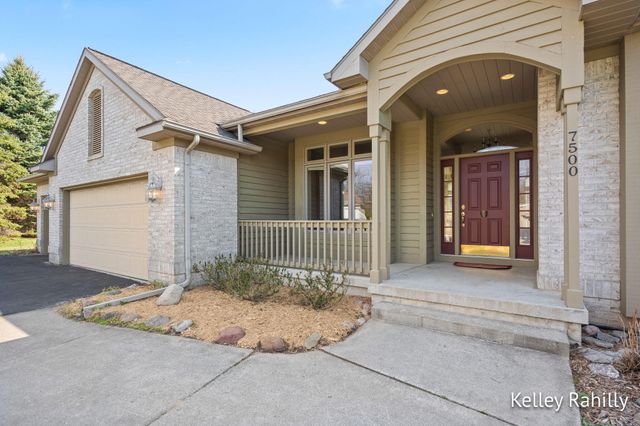 7500 Cloudberry Lane NE, Belmont, MI 49306