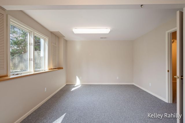 7500 Cloudberry Lane NE, Belmont, MI 49306