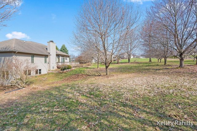 7500 Cloudberry Lane NE, Belmont, MI 49306