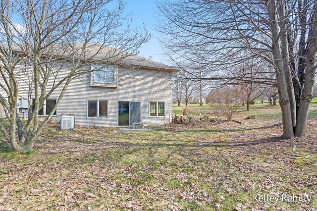 7500 Cloudberry Lane NE, Belmont, MI 49306