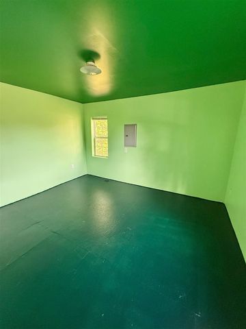 427 E Main Street, Burr Oak, MI 49030