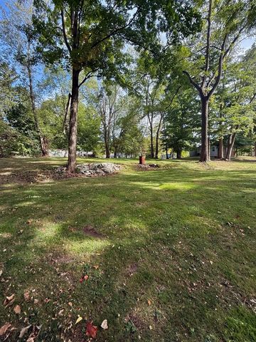 427 E Main Street, Burr Oak, MI 49030