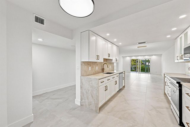 1705 ANDROS Isle E3, Coconut Creek, FL 33066