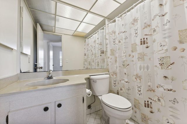 1638 Embassy Drive 410, West Palm Beach, FL 33401