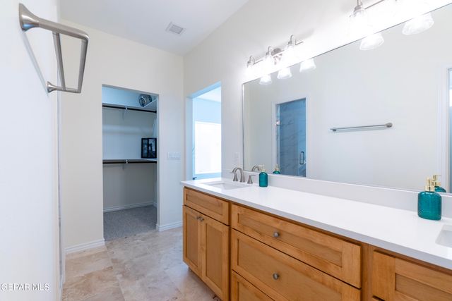 12252 Costa Brava, El Paso, TX 79938