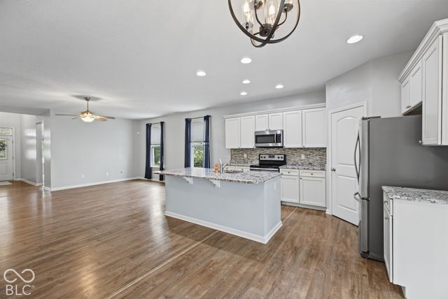6228 Wonder Lane, Whitestown, IN 46075