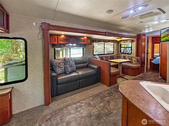 107 5 Big River Boulevard, Deming, WA 98244