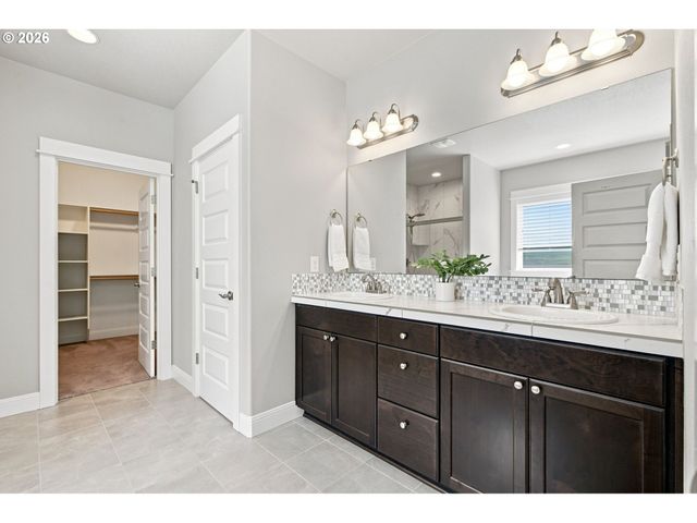 5212 Ne 125TH St, Vancouver, WA 98686