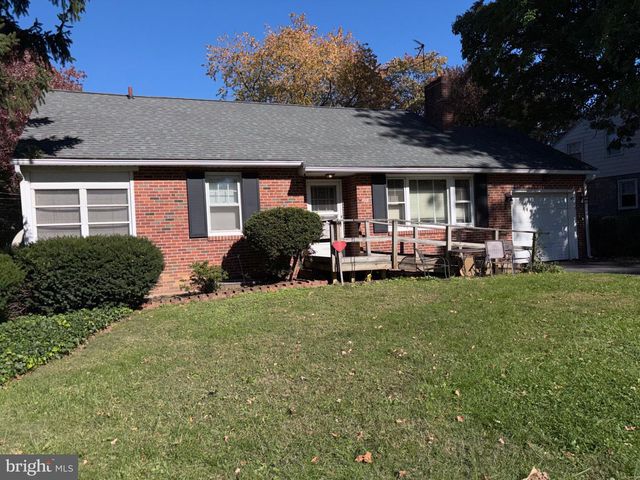 105 W KNOWLES AVENUE AVE, Glenolden, PA 19036