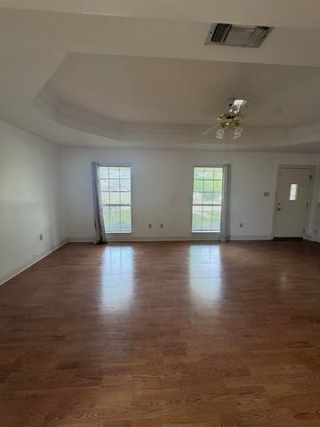 54 Cobblestone East, Houma, LA 70360