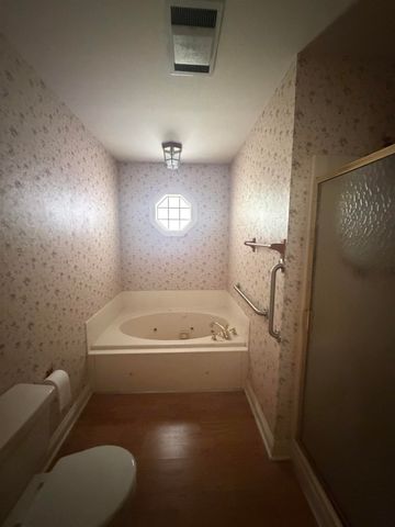 54 Cobblestone East, Houma, LA 70360