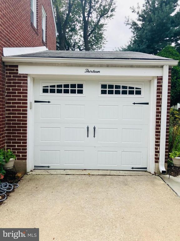 13 S DILLWYN RD, Newark, DE 19711