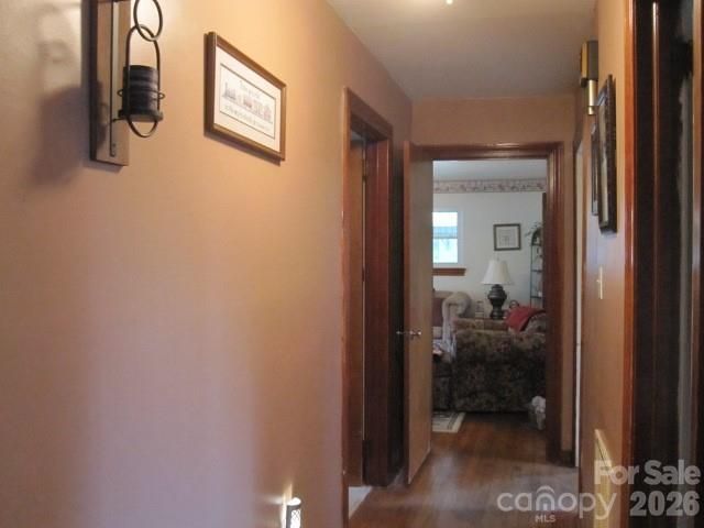 1836 31st Street NE, Hickory, NC 28601