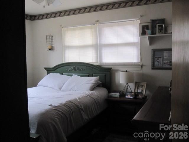 1836 31st Street NE, Hickory, NC 28601