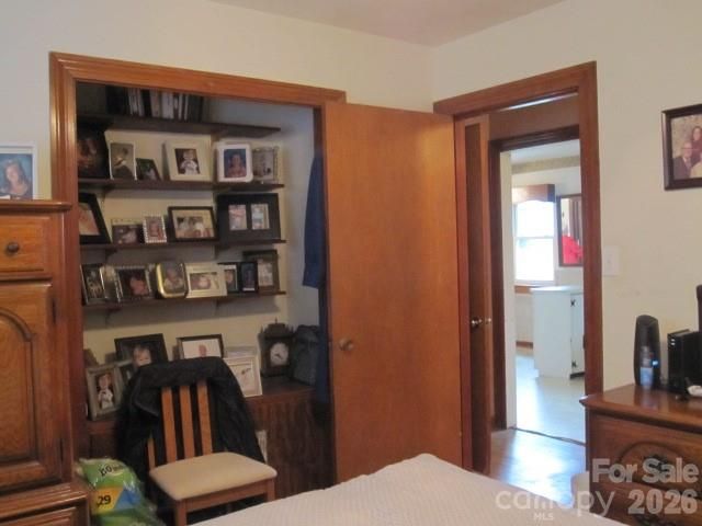 1836 31st Street NE, Hickory, NC 28601