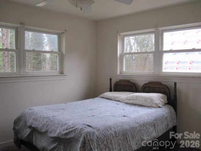 1836 31st Street NE, Hickory, NC 28601