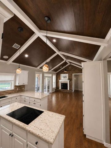 529 Rockwood Drive, Kiefer, OK 74041