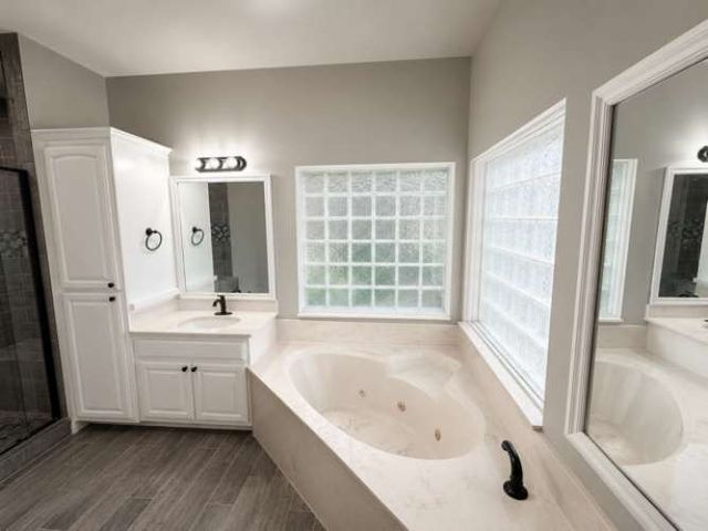 529 Rockwood Drive, Kiefer, OK 74041