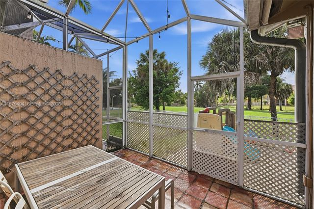 1166 SW 158th Way 4-6, Pembroke Pines, FL 33027