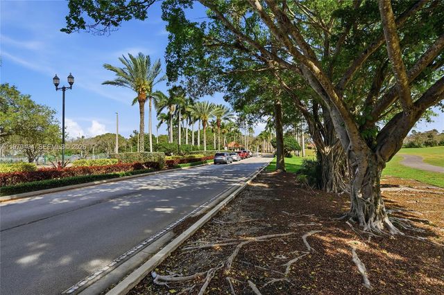 1166 SW 158th Way 4-6, Pembroke Pines, FL 33027