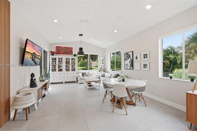 1166 SW 158th Way 4-6, Pembroke Pines, FL 33027