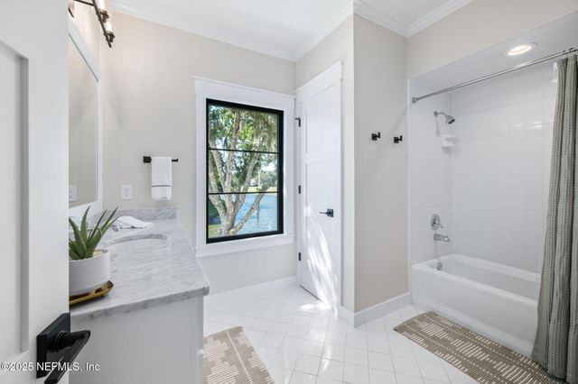 225 CANNON Court E, Ponte Vedra Beach, FL 32082