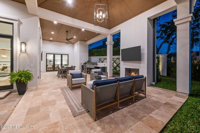 225 CANNON Court E, Ponte Vedra Beach, FL 32082