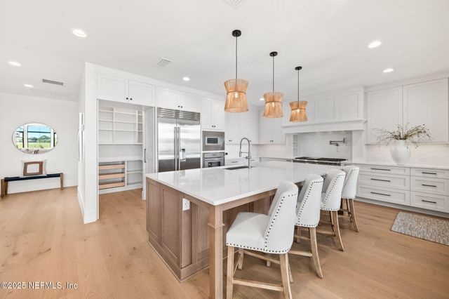 225 CANNON Court E, Ponte Vedra Beach, FL 32082