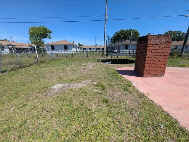 3443 WELLS STREET, Orlando, FL 32805
