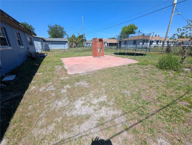 3443 WELLS STREET, Orlando, FL 32805