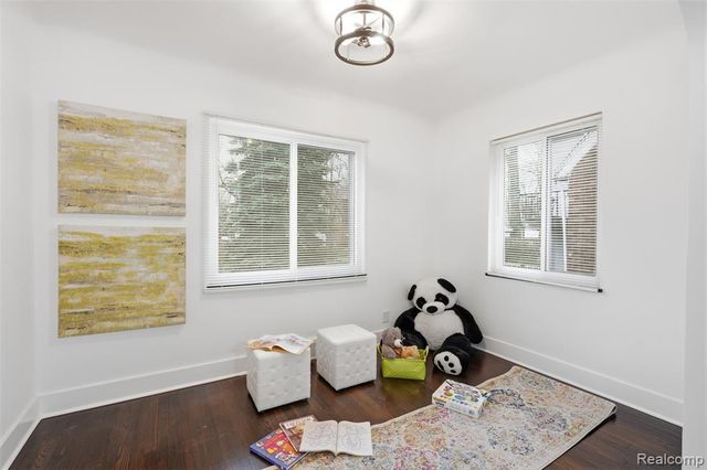 5991 Bishop Street, Detroit, MI 48224