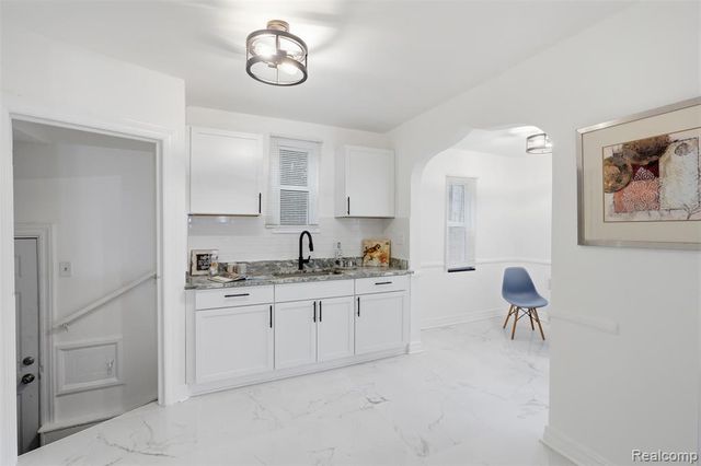 5991 Bishop Street, Detroit, MI 48224