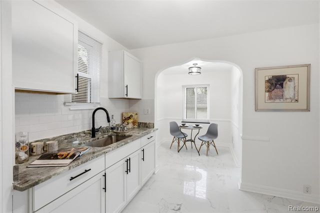 5991 Bishop Street, Detroit, MI 48224