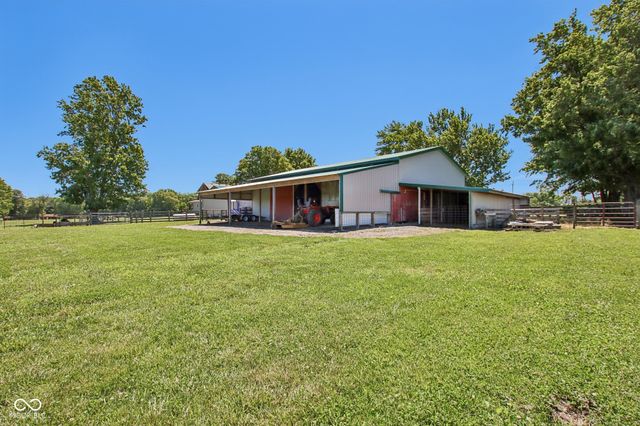 4339 E Us Highway 40, Brazil, IN 47834