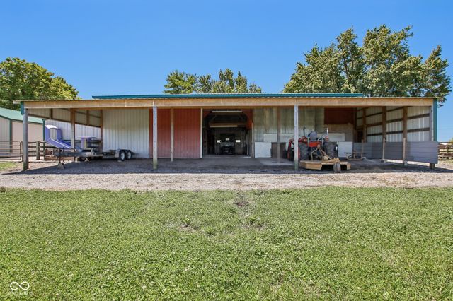 4339 E Us Highway 40, Brazil, IN 47834