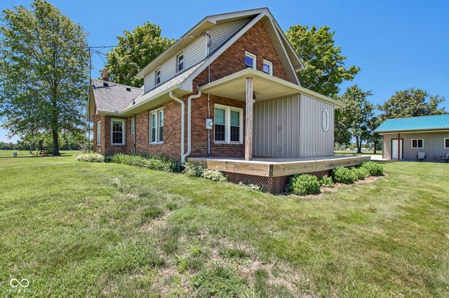 4339 E Us Highway 40, Brazil, IN 47834