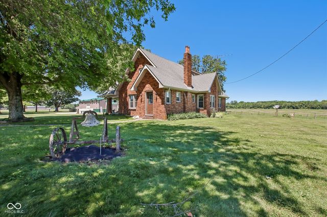 4339 E Us Highway 40, Brazil, IN 47834