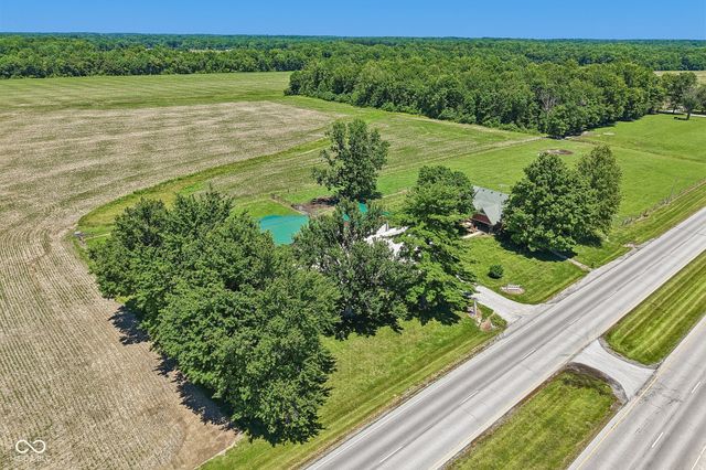 4339 E Us Highway 40, Brazil, IN 47834
